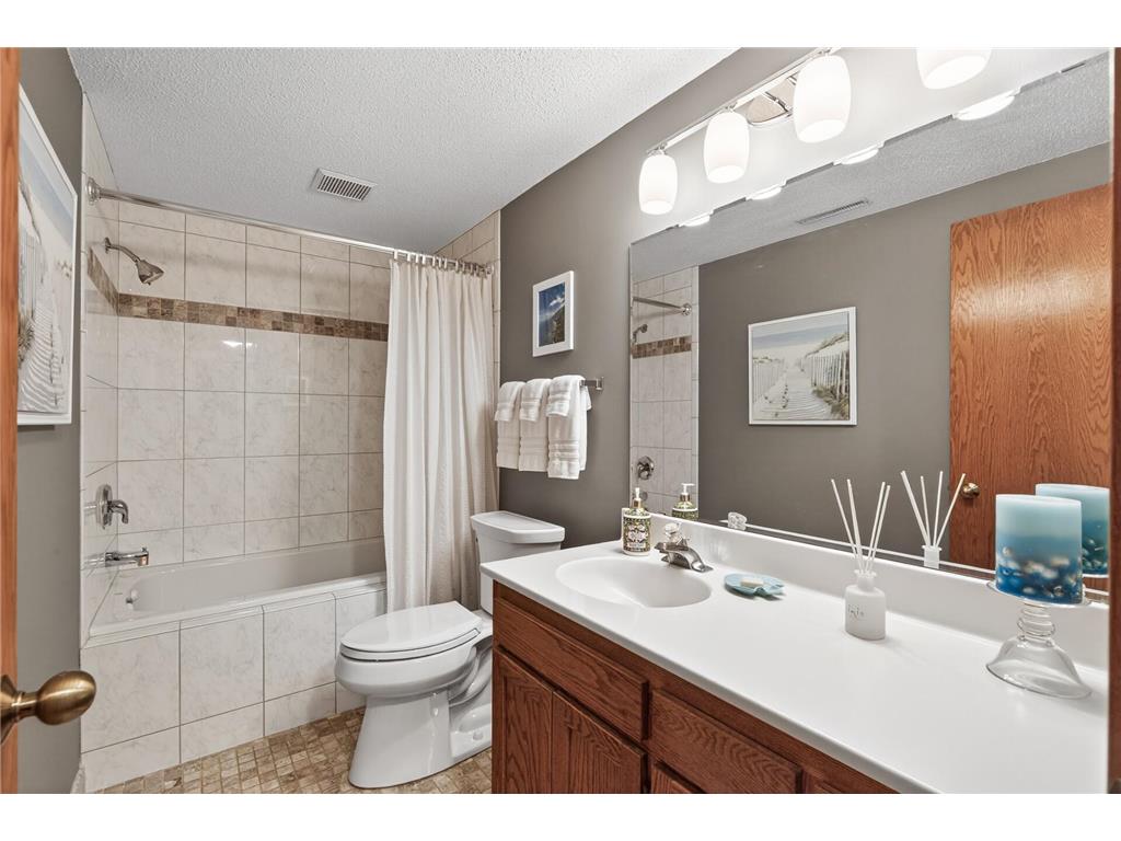 4500 Ranchview Lane N Plymouth MN 55446 7083373 image19