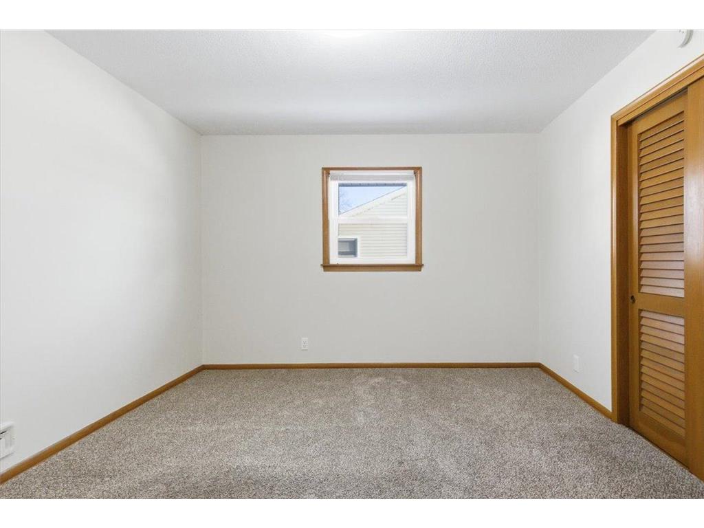 4500 Woodbine Lane N Brooklyn Center MN 55429 7002113 image18