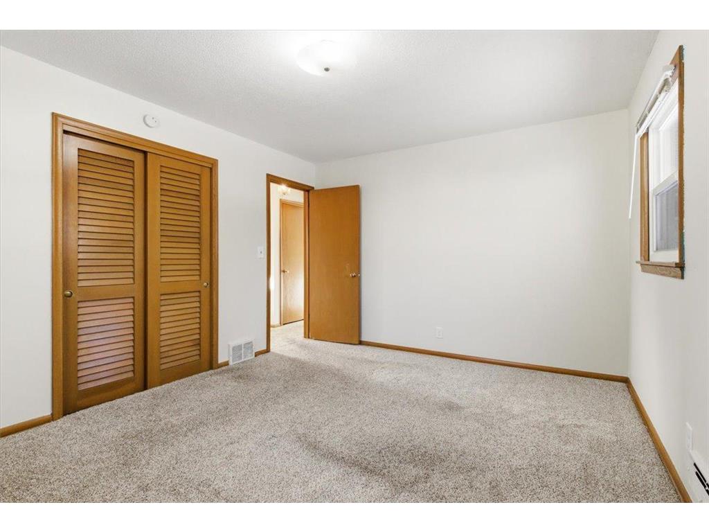 4500 Woodbine Lane N Brooklyn Center MN 55429 7002113 image19