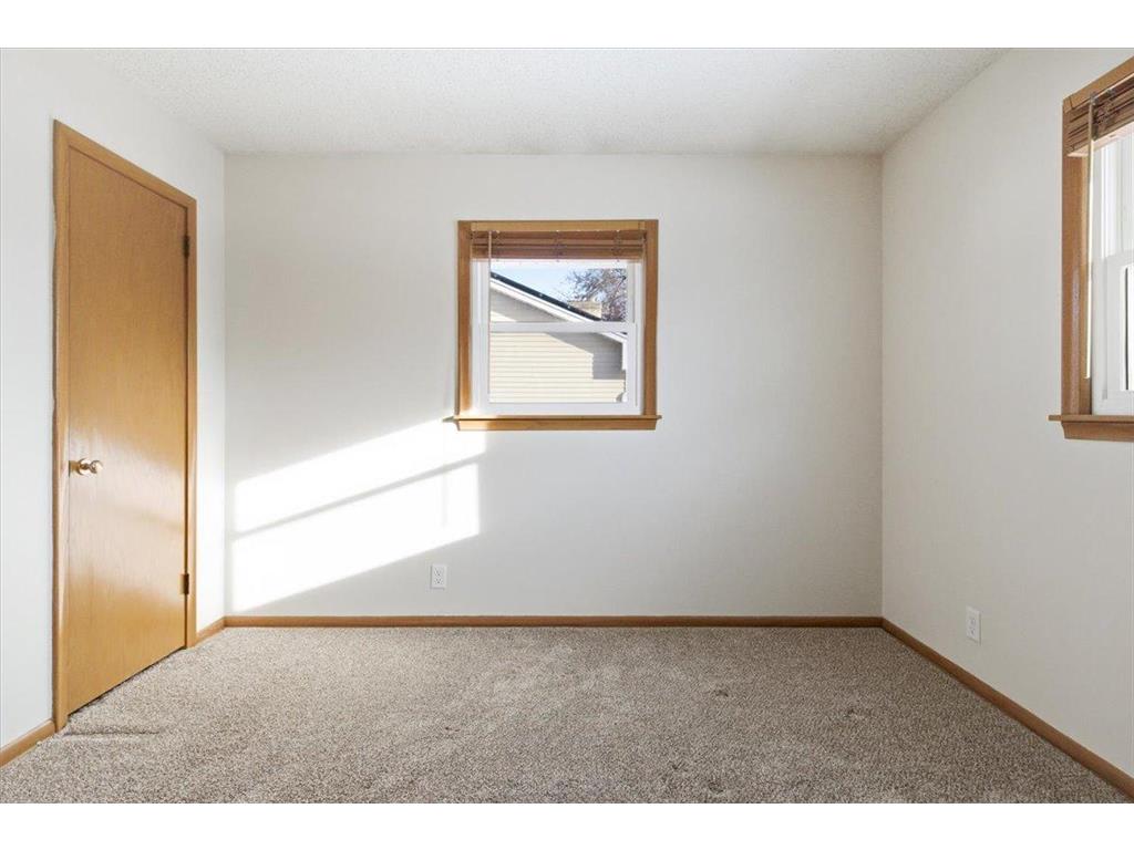 4500 Woodbine Lane N Brooklyn Center MN 55429 7002113 image21