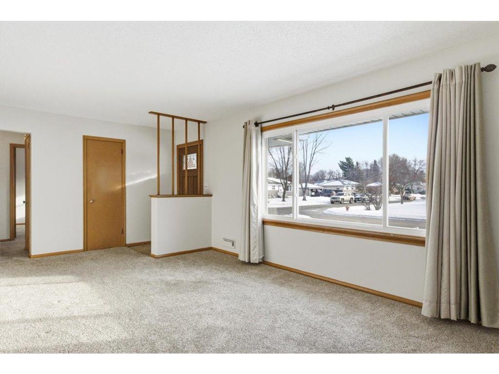 4500 Woodbine Lane N Brooklyn Center MN 55429 7002113 image8