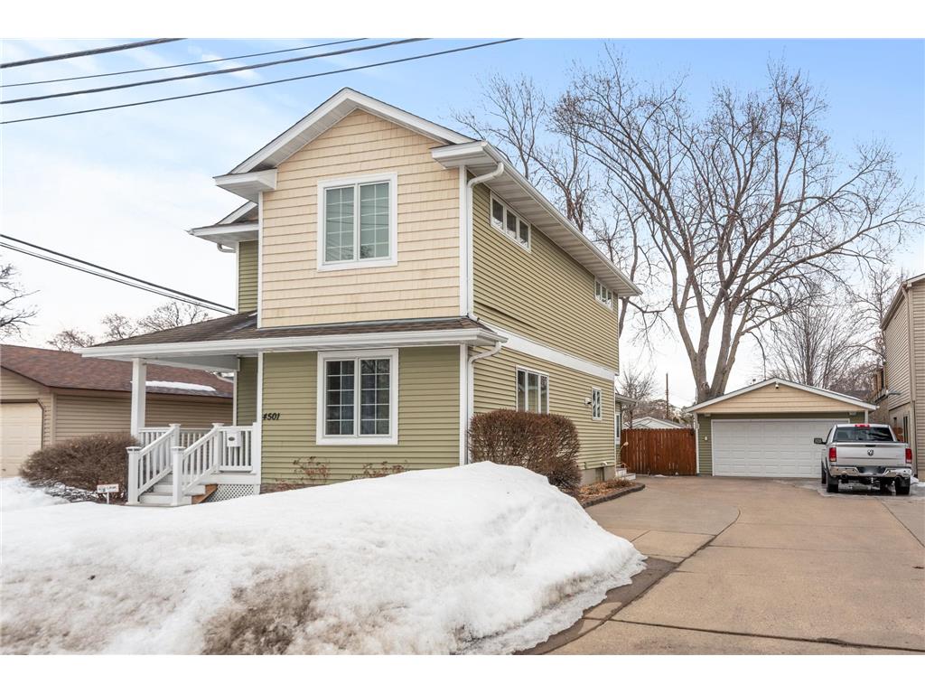 4501 40th Avenue N Robbinsdale MN 55422 6342386 image1