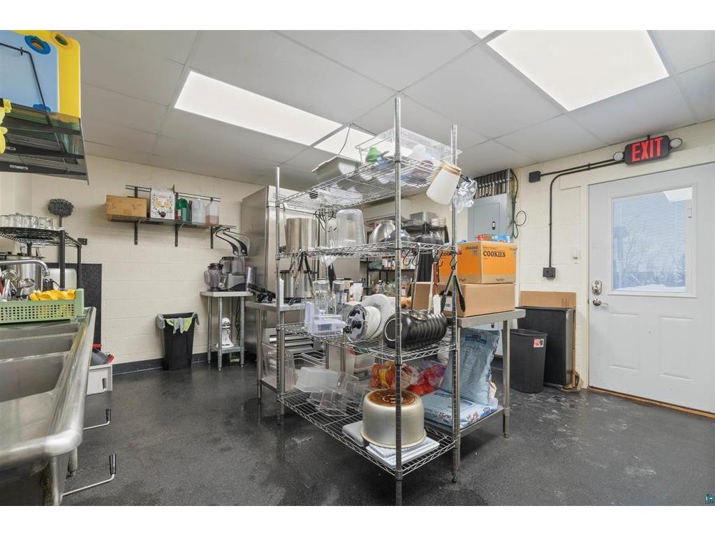 4501 E Superior Street Duluth MN 55804 7027552 image17