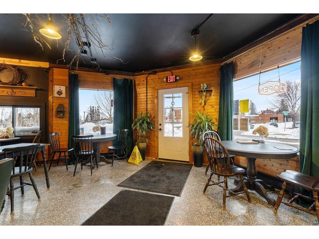 4501 E Superior Street Duluth MN 55804 7067433 image8