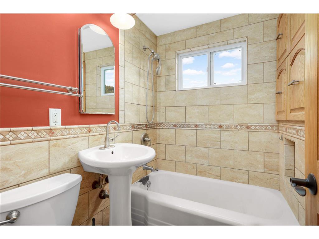 4501 Jefferson Street NE Columbia Heights MN 55421 6793622 image12