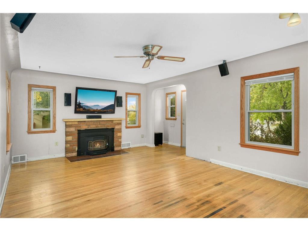 4501 Jefferson Street NE Columbia Heights MN 55421 6793622 image3