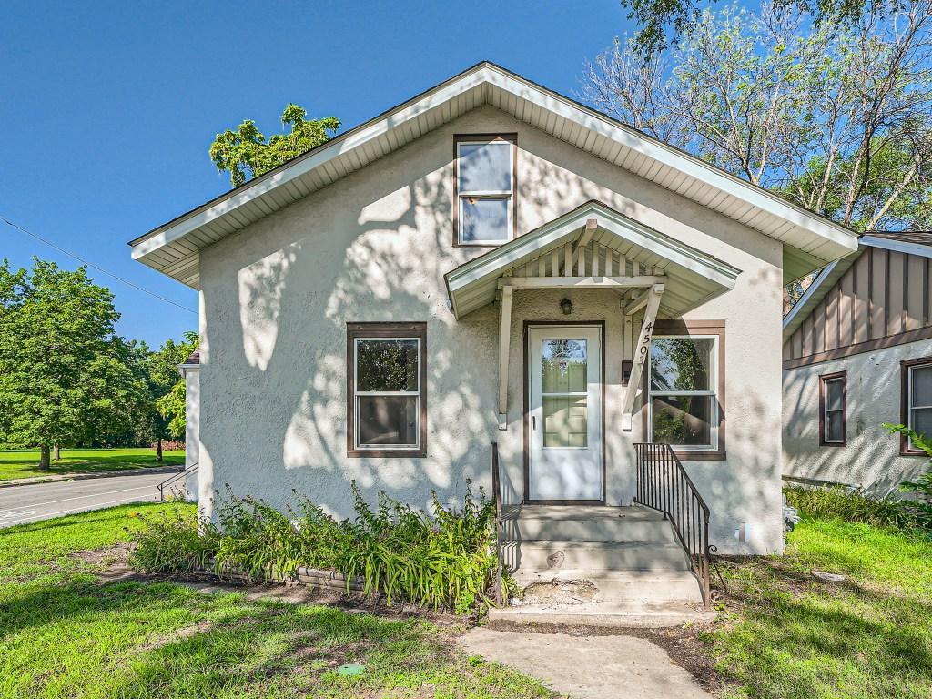 4503 Bryant Avenue N Minneapolis MN 55412 6418989 image1