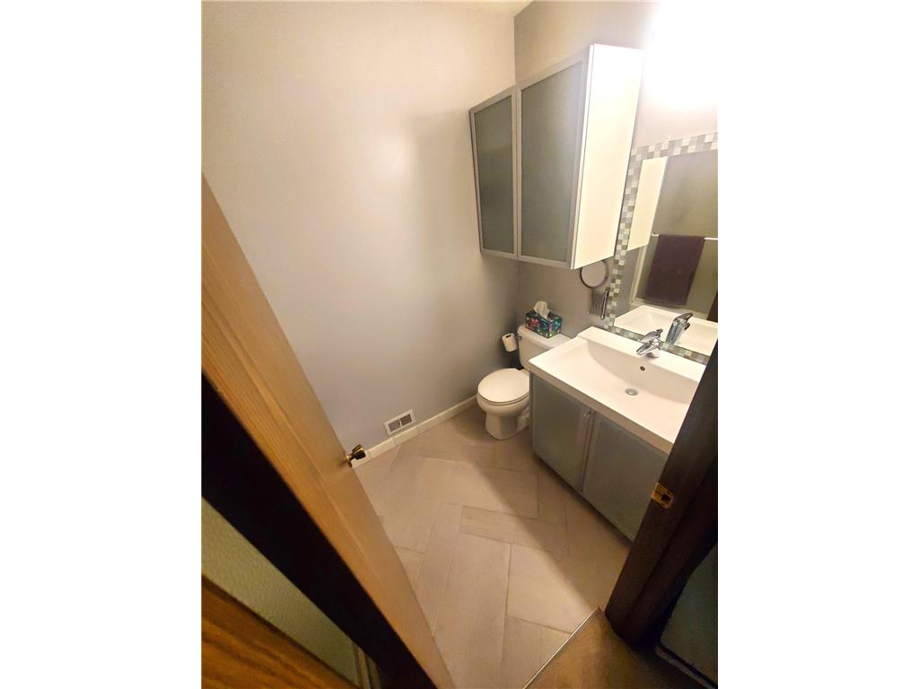 4504 Laramie Trail Minnetonka MN 55345 7086427 image14