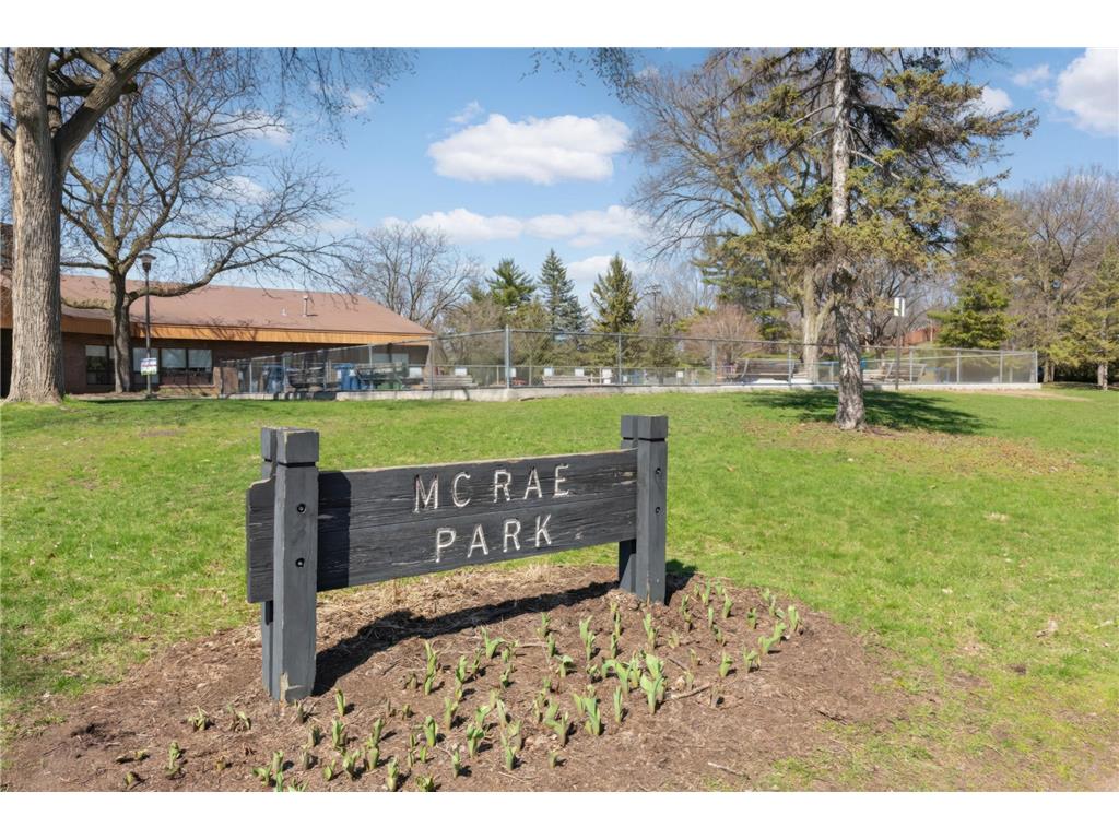 4504 Park Avenue Minneapolis MN 55407 7088022 image30