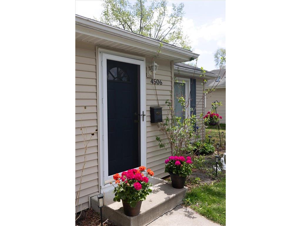4506 Yates Avenue N Crystal MN 55422 7036183 image4