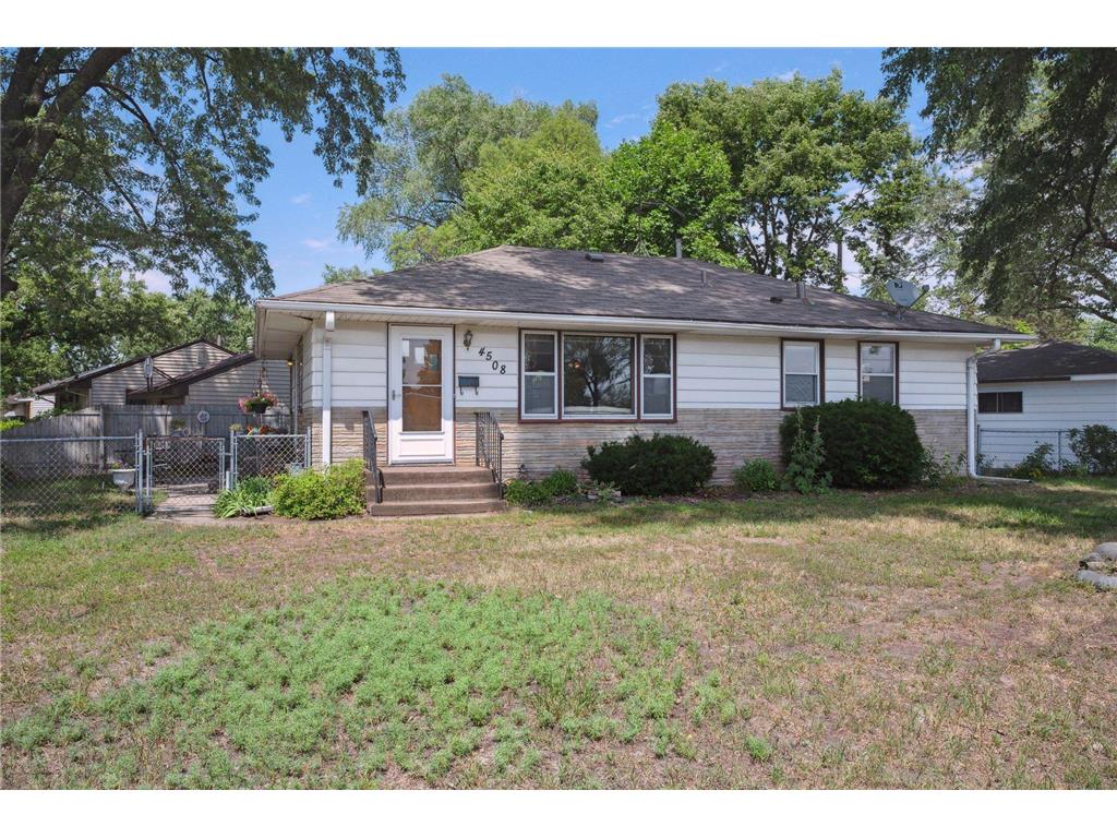 4508 69th Avenue N Brooklyn Center MN 55429 6387907 image1