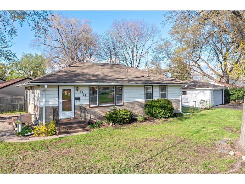 4508 69th Avenue N Brooklyn Center MN 55429 6526667 image1