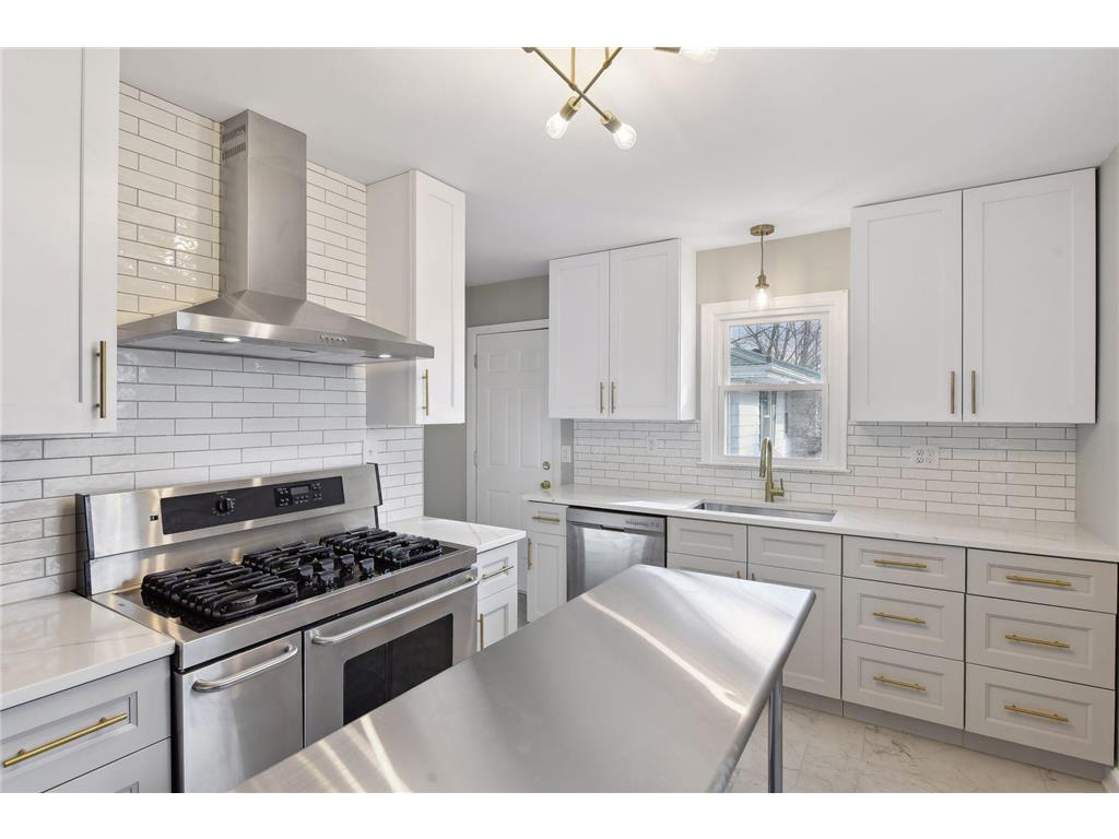 4508 Halifax Avenue N Robbinsdale MN 55422 6485928 image1