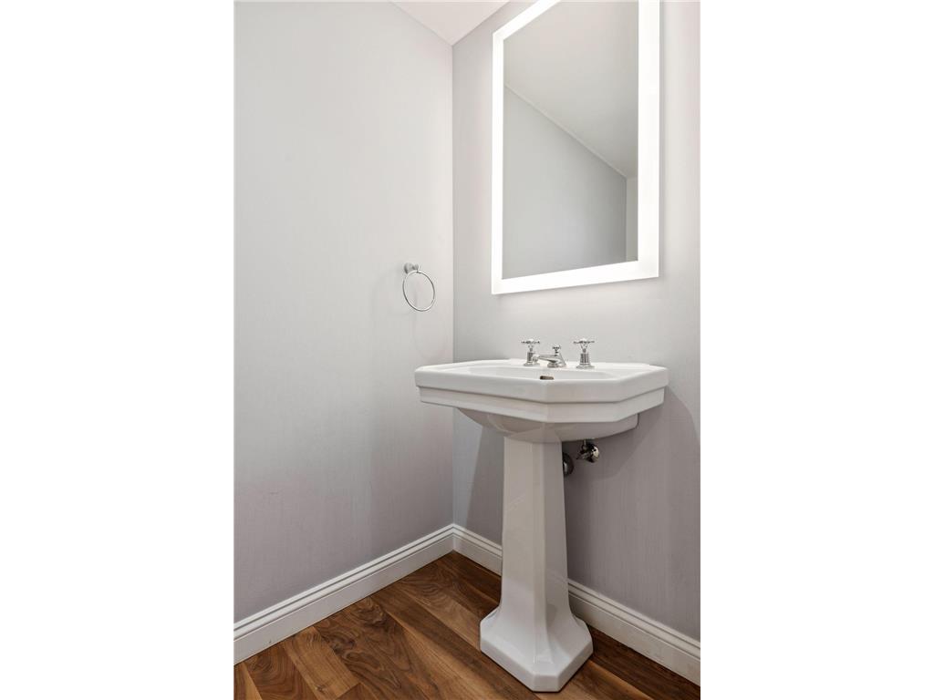 4509 Casco Avenue Edina MN 55424 6816535 image23