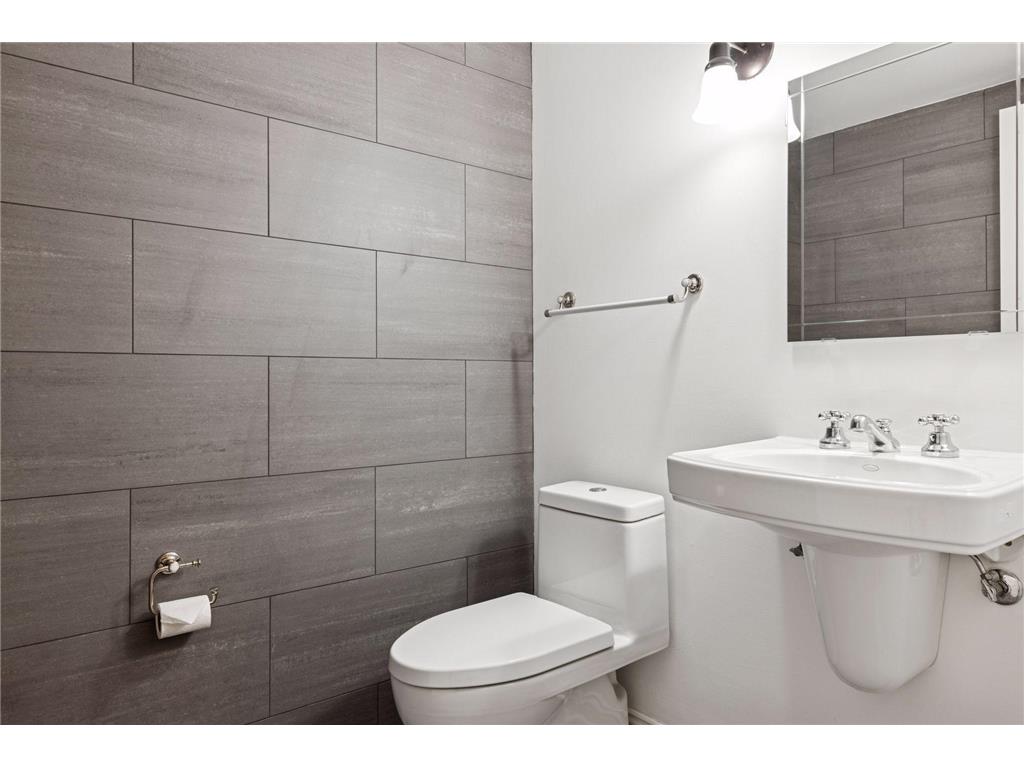 4509 Casco Avenue Edina MN 55424 7019982 image39