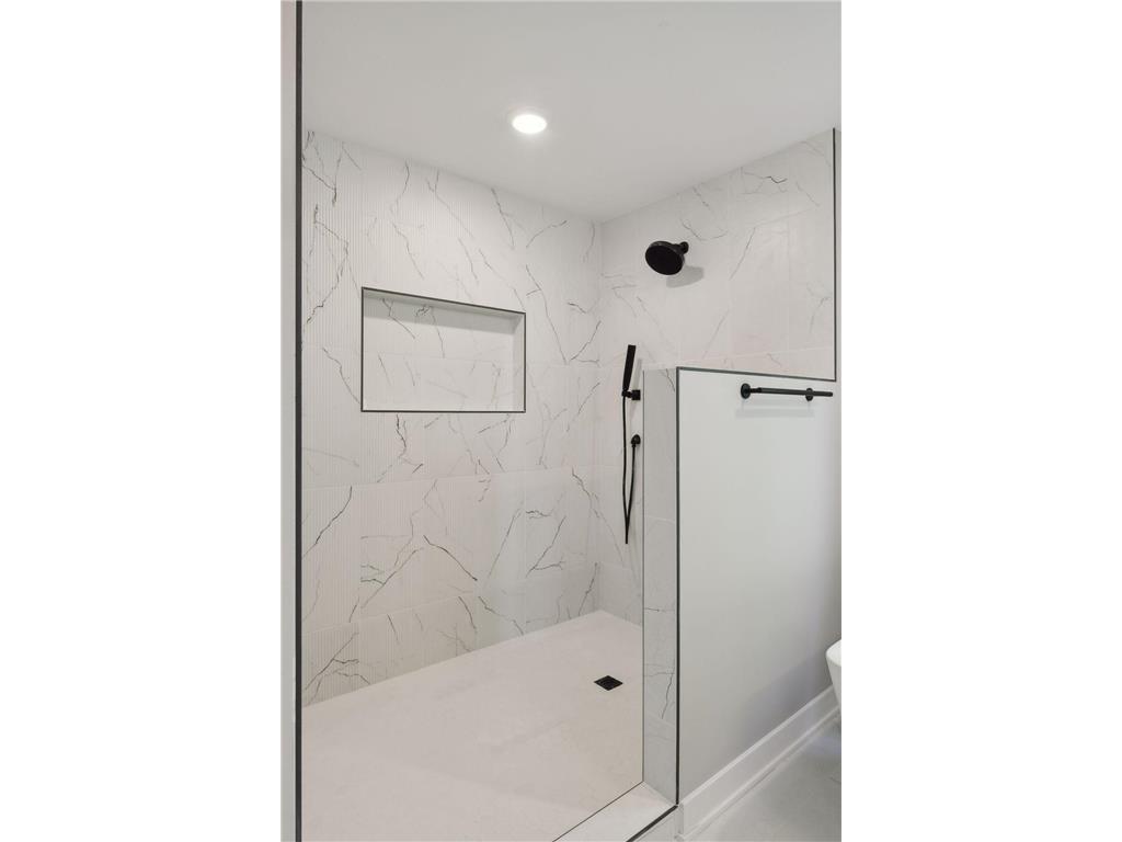 4509 Oxford Avenue Edina MN 55436 6815356 image23