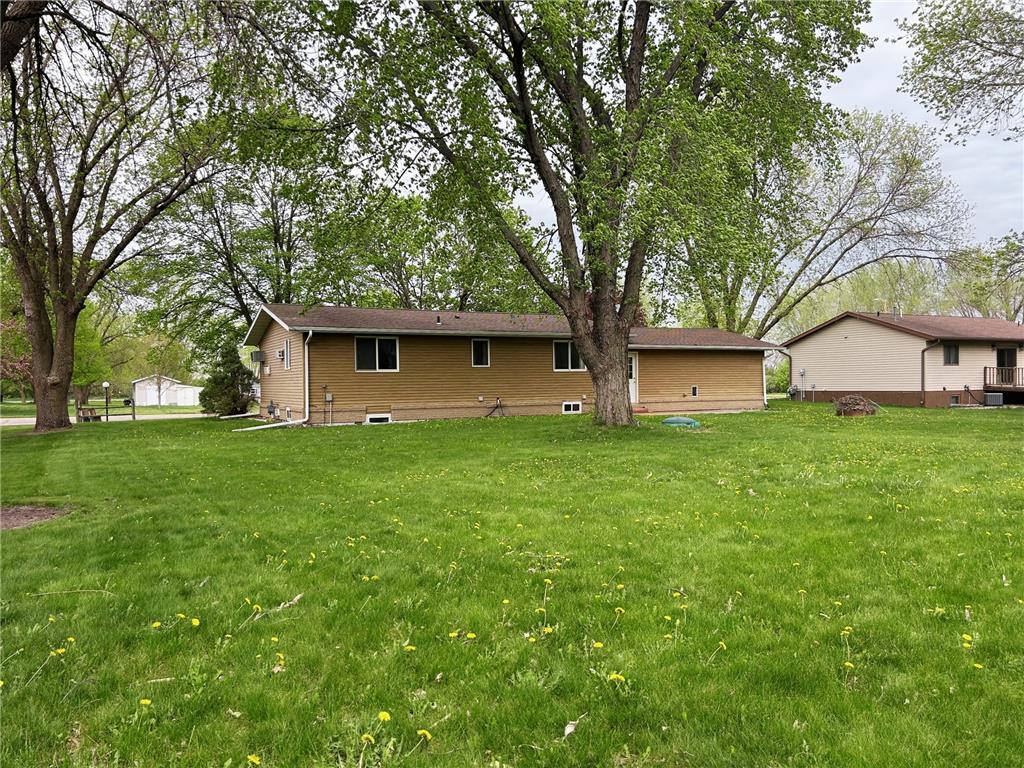 451 2nd Street N Wood Lake MN 56297 7076062 image37