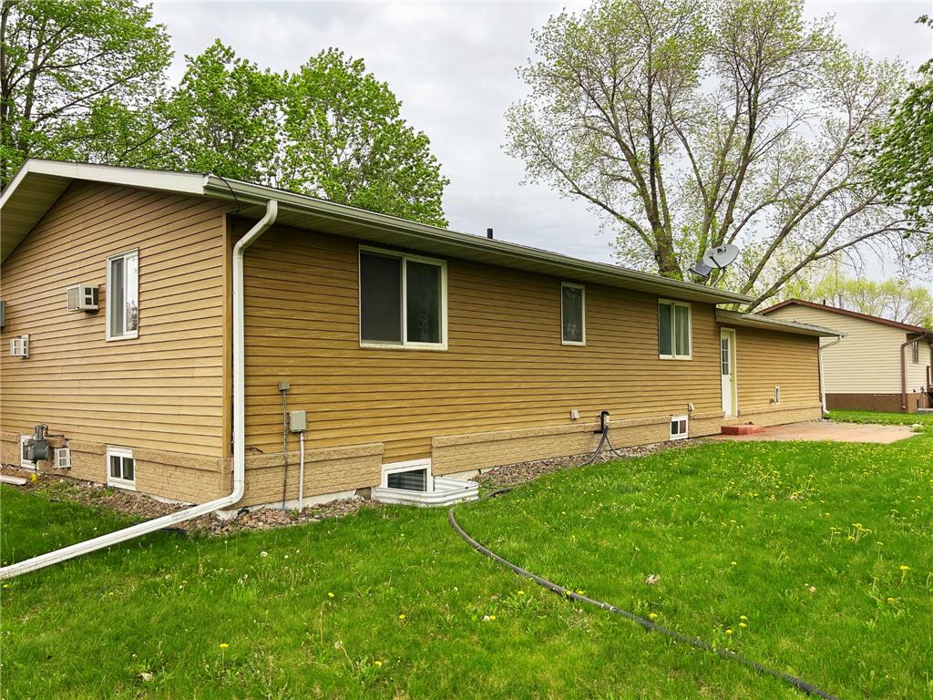 451 2nd Street N Wood Lake MN 56297 7076062 image42