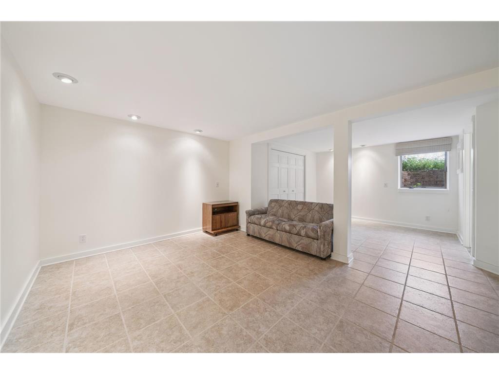 451 E Johnson Street River Falls WI 54022 6778934 image18