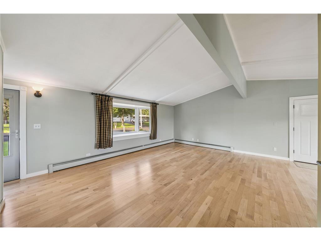 451 E Johnson Street River Falls WI 54022 6778934 image9