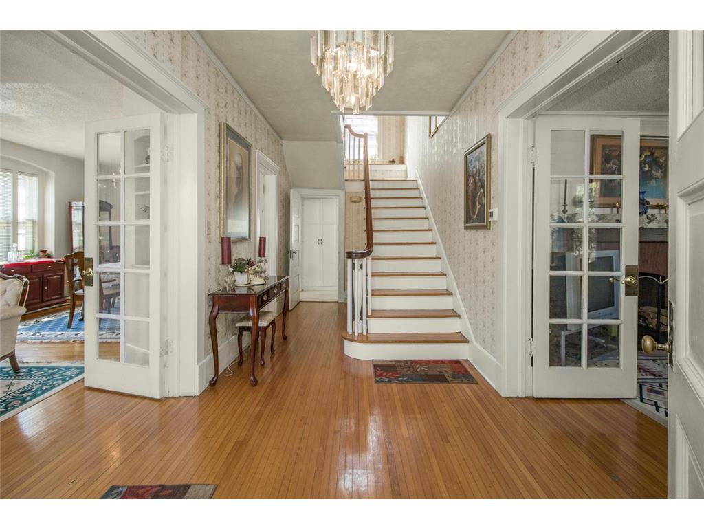 451 Lynnhurst Avenue E Saint Paul MN 55104 6785119 image3