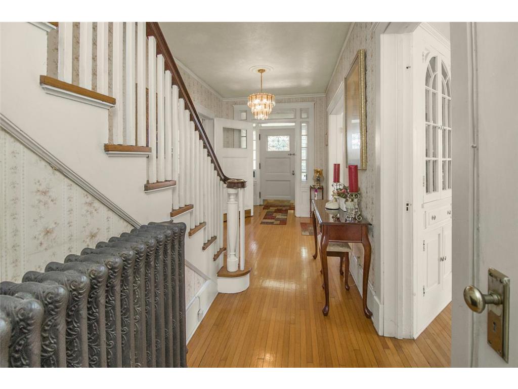 451 Lynnhurst Avenue E Saint Paul MN 55104 7064549 image4