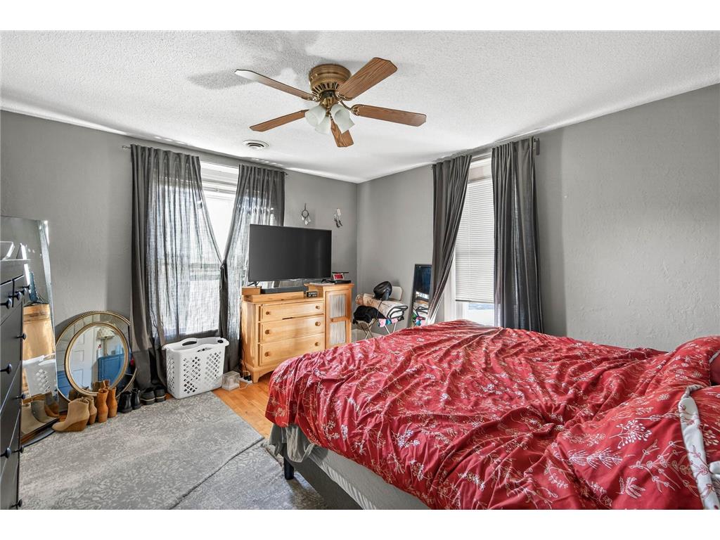 451 Madison Street NE Minneapolis MN 55413 6800753 image12