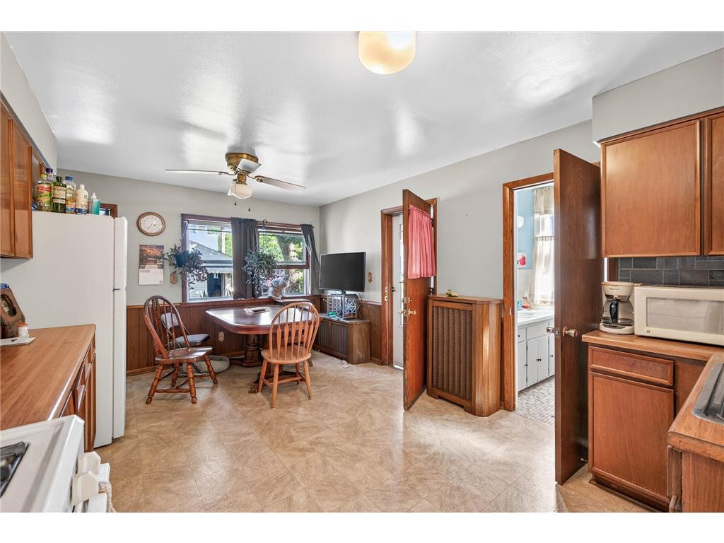 451 Madison Street NE Minneapolis MN 55413 6800753 image18