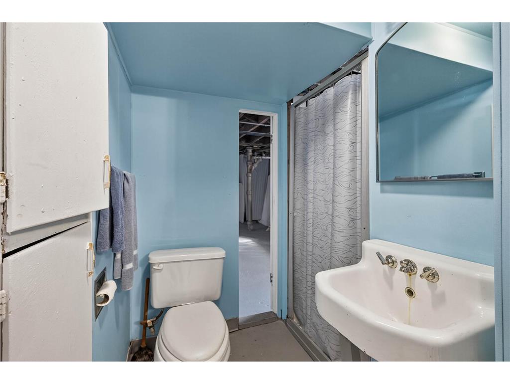 451 Madison Street NE Minneapolis MN 55413 6800753 image26