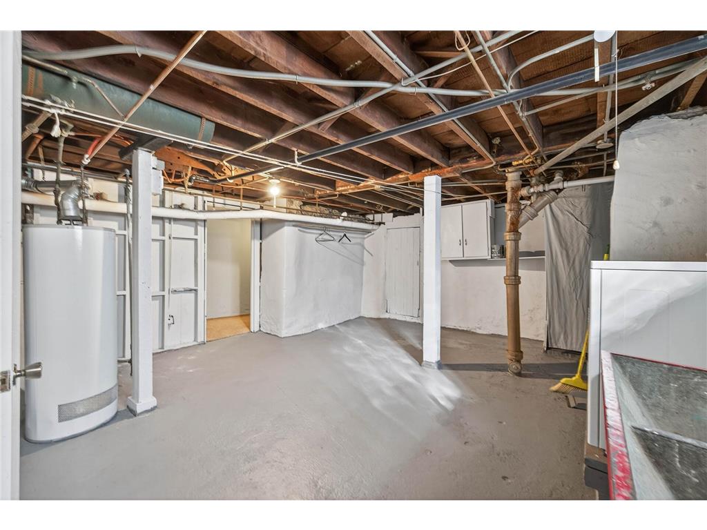 451 Madison Street NE Minneapolis MN 55413 6800753 image28