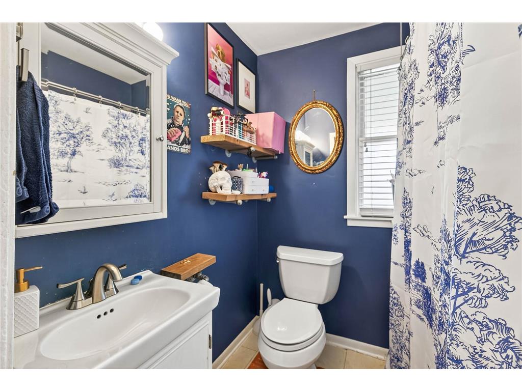 451 Madison Street NE Minneapolis MN 55413 6800753 image5