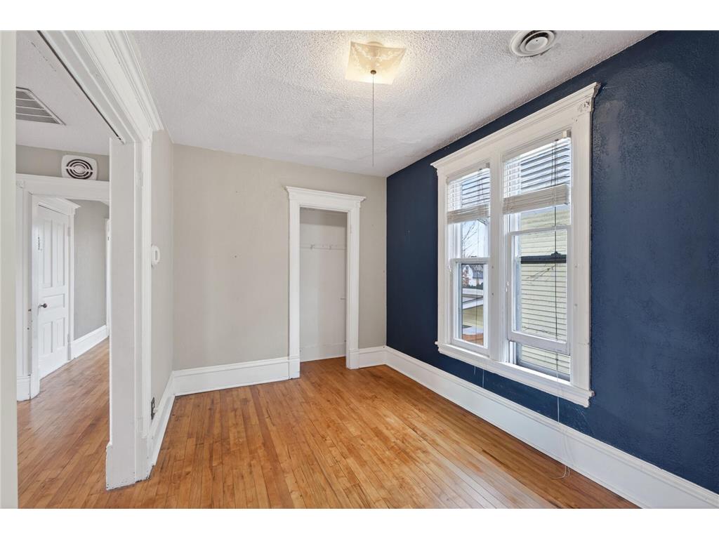 451 Madison Street NE Minneapolis MN 55413 7047723 image27