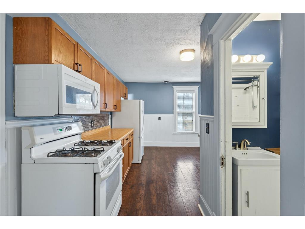 451 Madison Street NE Minneapolis MN 55413 7047723 image28