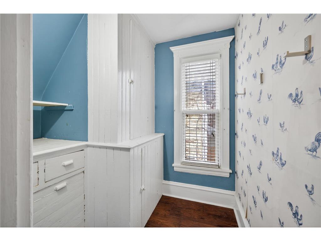 451 Madison Street NE Minneapolis MN 55413 7047723 image34