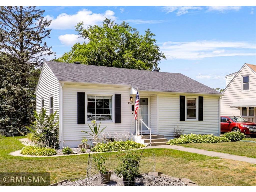 4510 6th Street NE Columbia Heights MN 55421 6405065 image1