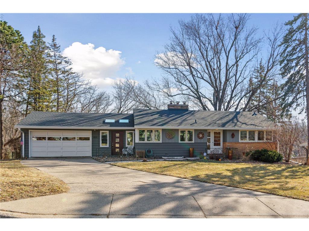 4511 Merribee Drive Golden Valley MN 55422 6490497 image1