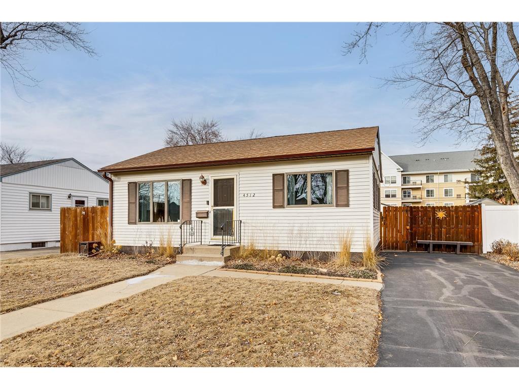 4512 124th Street W Savage MN 55378 6653601 image1