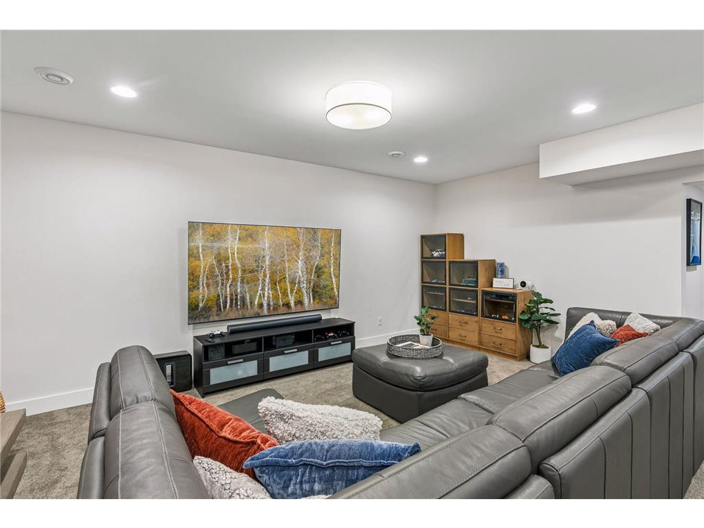 4512 Beard Avenue S Minneapolis MN 55410 7039265 image38