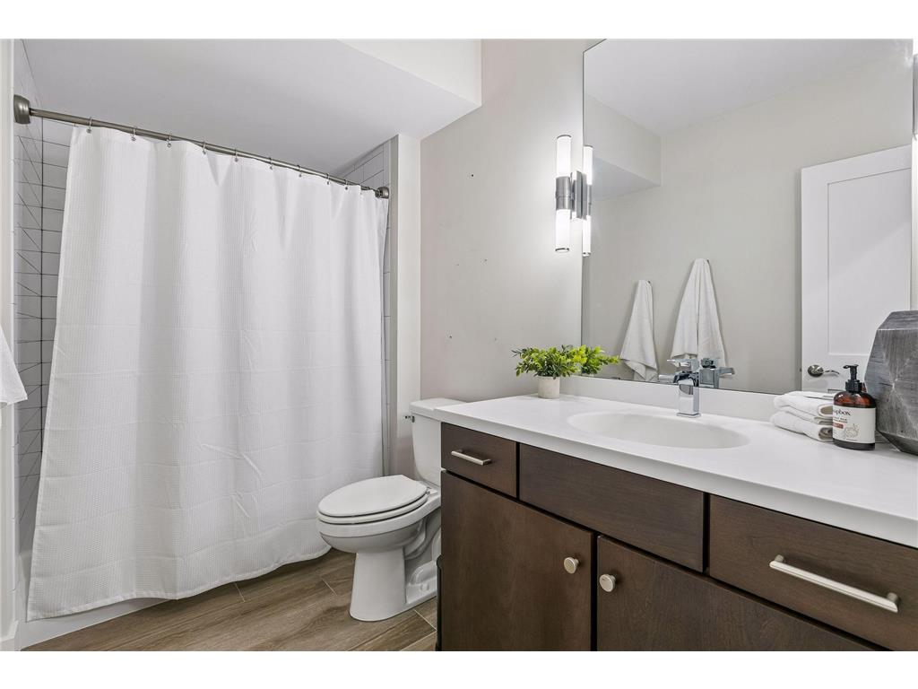 4512 Beard Avenue S Minneapolis MN 55410 7039265 image49