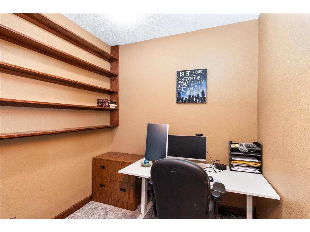 4512 Boulder Dam Road Duluth MN 55803 7043224 image38