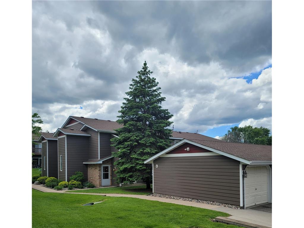 4512 Cinnamon Ridge Trail #A Eagan MN 55122 6541905 image1