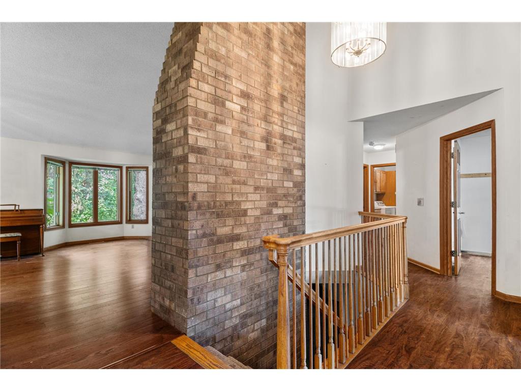 4512 Williston Road Minnetonka MN 55345 7097494 image1