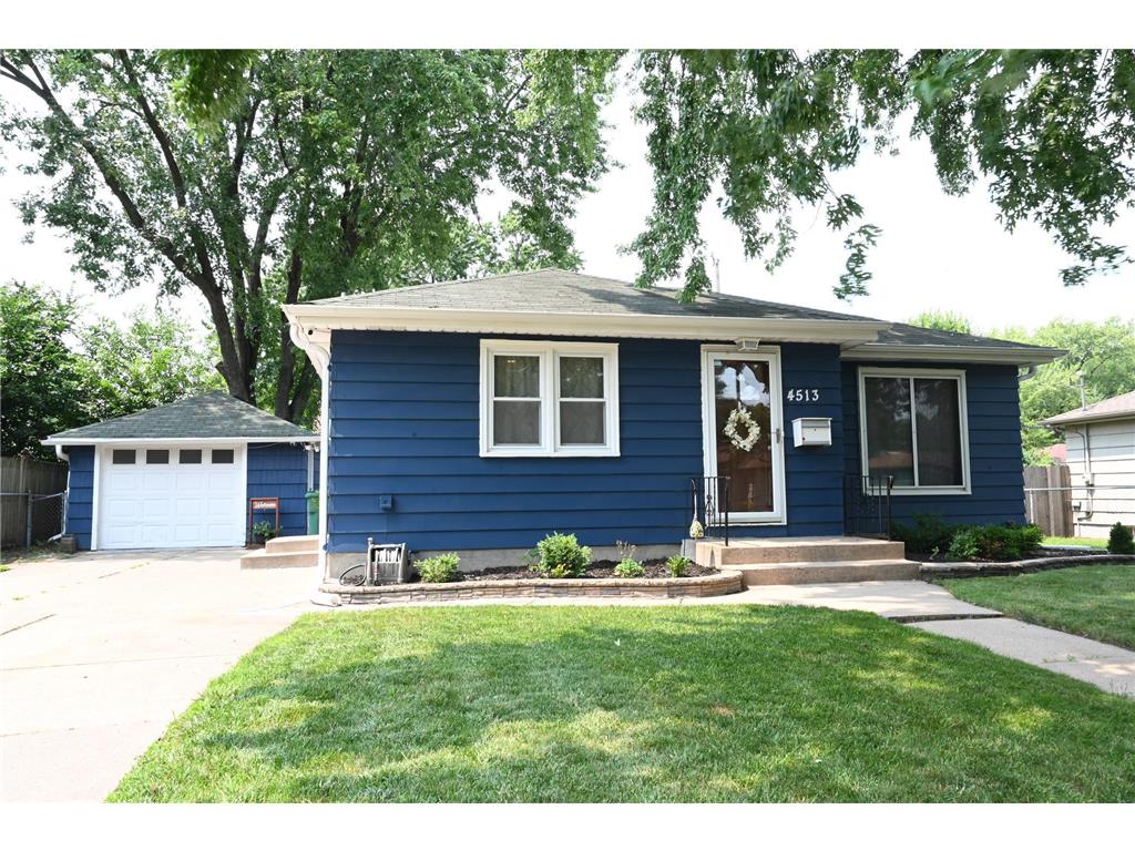 4513 Yates Avenue N Crystal MN 55422 6573516 image1