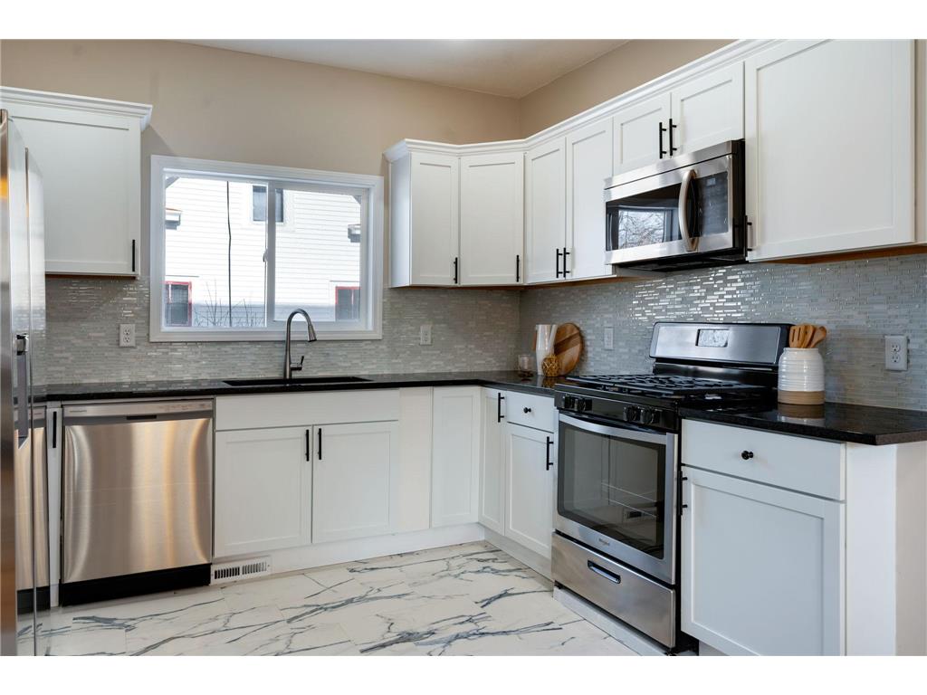 4514 35th Avenue S Minneapolis MN 55406 6478770 image1