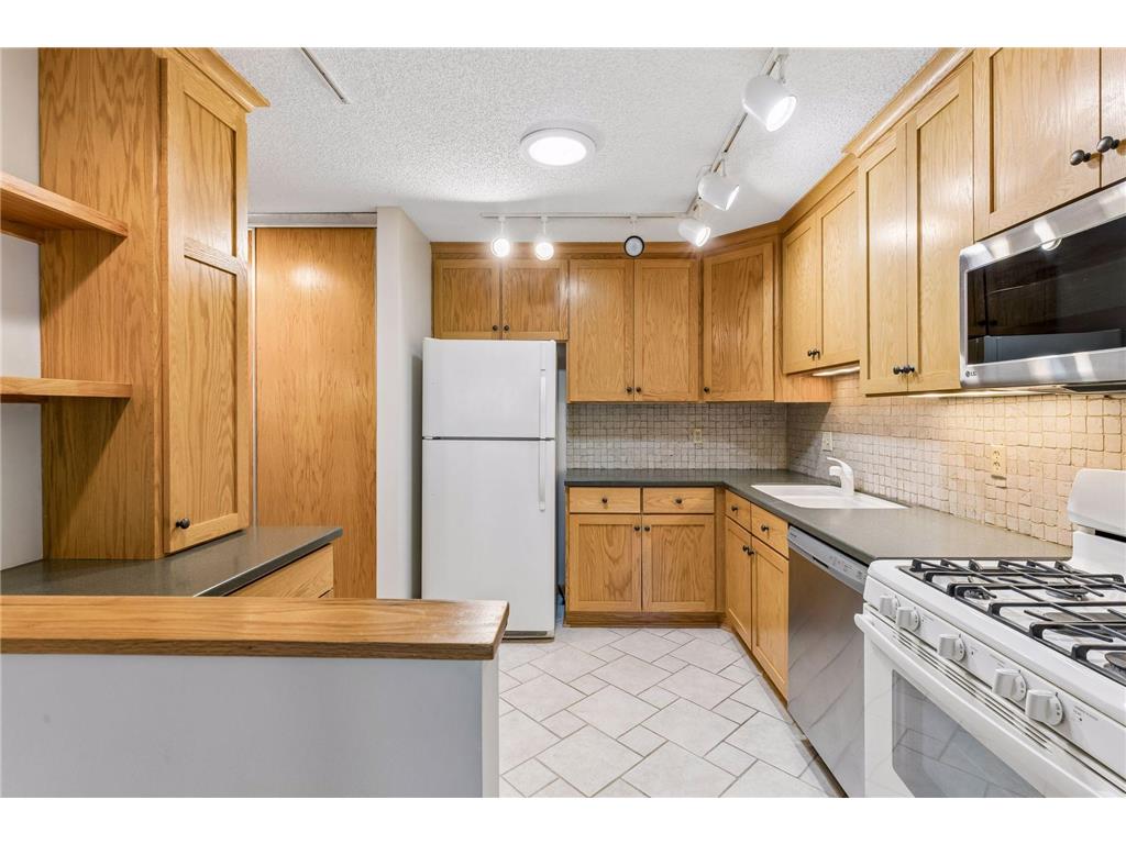 4515 Redwood Circle Minnetonka MN 55345 7107461 image9