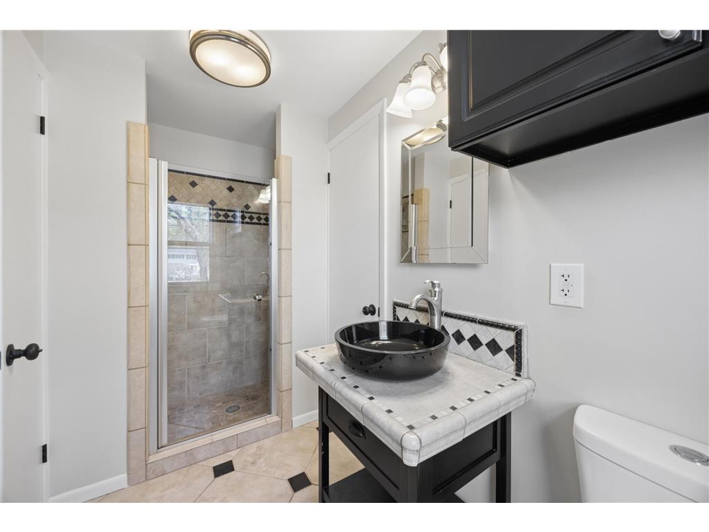 4515 Welcome Avenue N Crystal MN 55422 7076784 image21