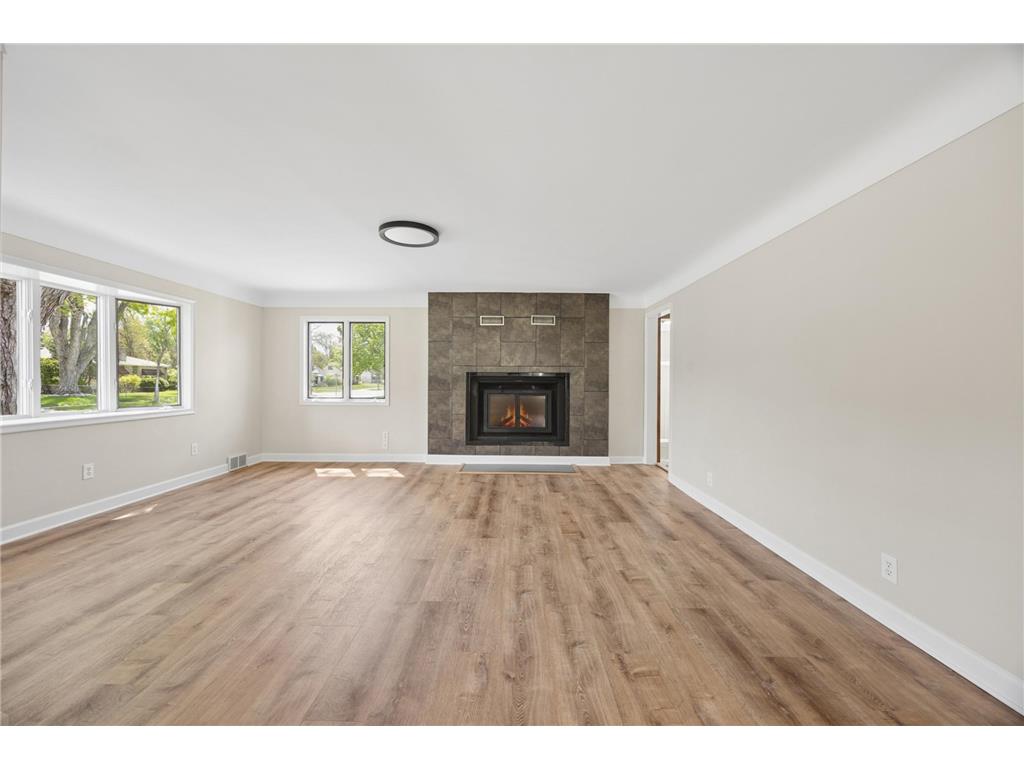 4515 Welcome Avenue N Crystal MN 55422 7076784 image7