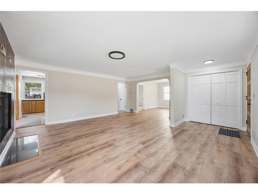 4515 Welcome Avenue N Crystal MN 55422 7076784 image8