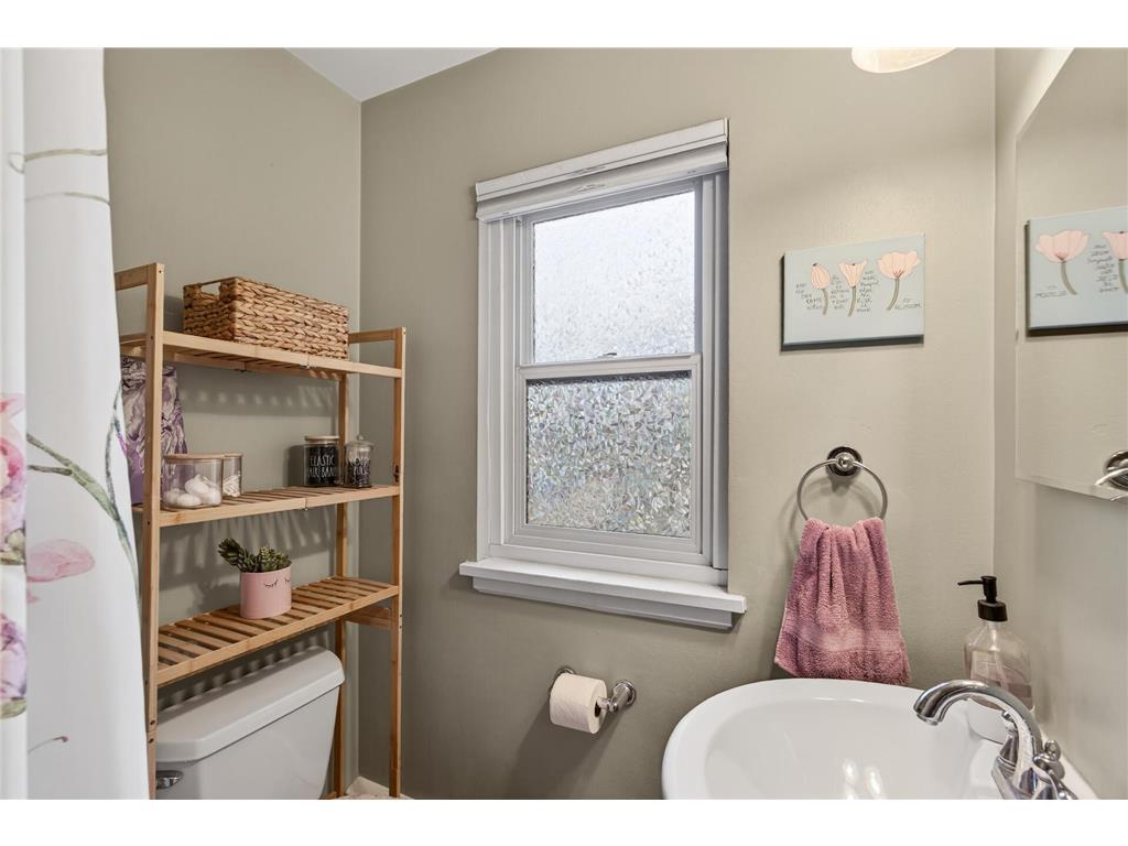 4517 Grand Avenue S #206 Minneapolis MN 55419 7020909 image15