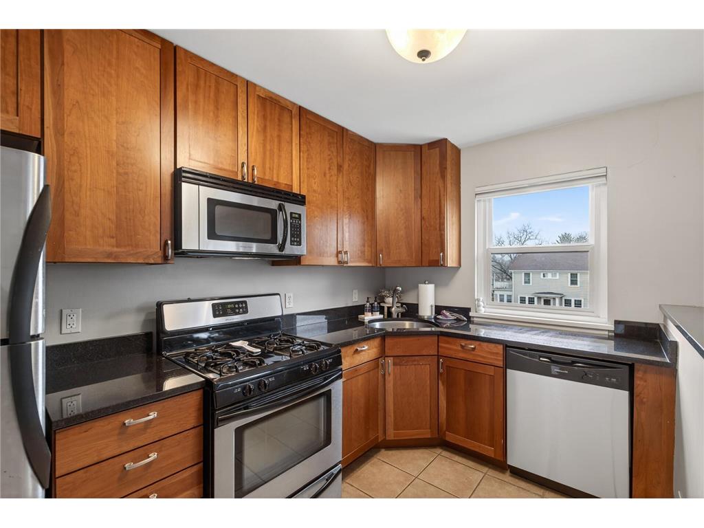 4517 Grand Avenue S #206 Minneapolis MN 55419 7020909 image2